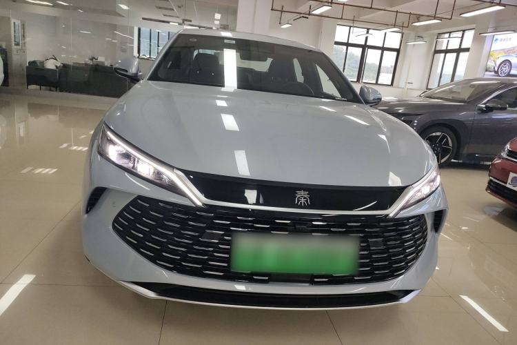Used BYD Qin L 2025 DM-i Smart Drive 120KM Superior Model
