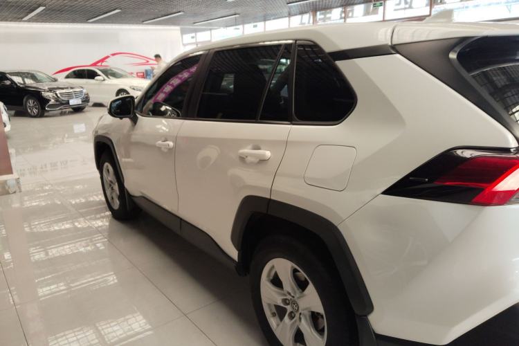 Used Toyota RAV4 2022 2.0L CVT Two-Wheel Drive Urban Edition
