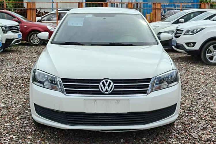 Used Volkswagen Lavida 2013 Revised Classic 1.6L Automatic Fashion Edition
