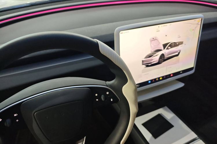 Used Tesla Model 3 2023 Long-Range All-Wheel-Drive Version
