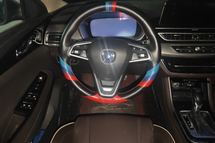 Used Changan Raeton CC 2018 1.5T Automatic Zhiya Model China V Standard
