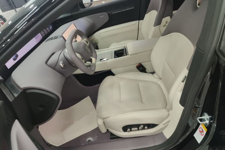 Used  12 2025 Ultra Extended-Range Edition
