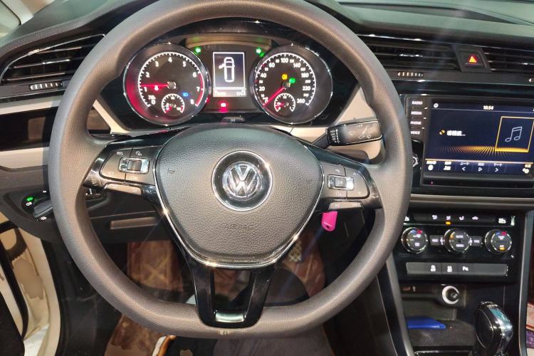 Used Volkswagen Touran 2018 Volkswagen Touran L 280TSI DSG Comfort Edition 7 Seats China V Emission Standard
