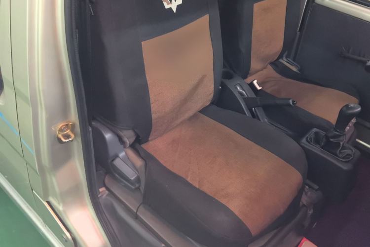 Used Wuling Zhiguang 2013 1.0L Practical Version
