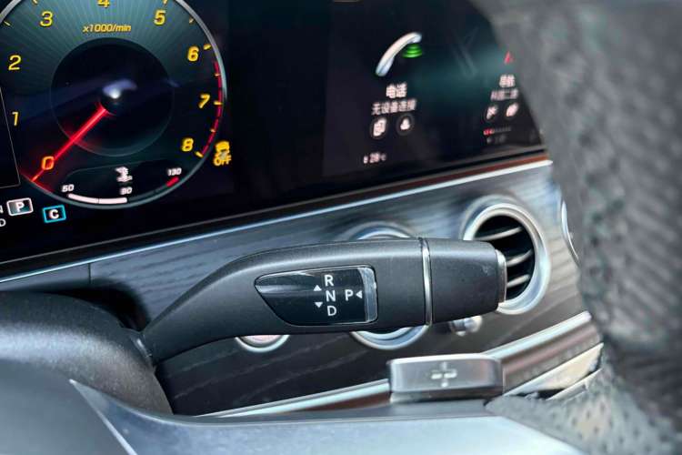 Used Mercedes-Benz E-Class 2022 Revised Version E 300 L Sport Luxury Edition
