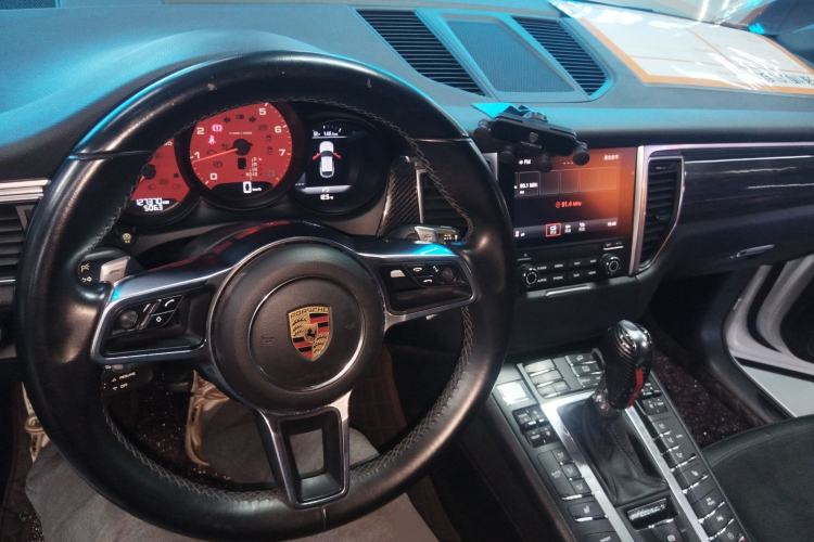 Used Porsche Macan 2017 Macan 2.0T