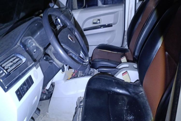 Used Jinbei New Hiace X30L 2016 1.5L Wealth Edition DLCG14