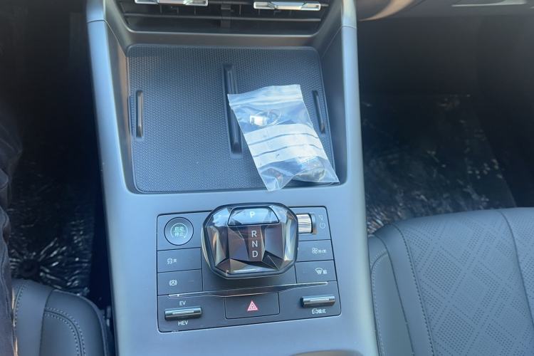 Used BYD Qin PLUS 2025 DM-i Smart Drive 55KM Leading Model
