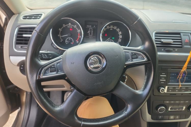 Used Skoda Yeti 2014 1.8TSI DSG Polar Edition
