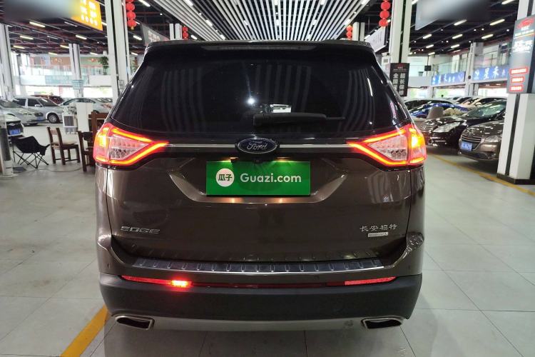 Used Ford Edge 2016 EcoBoost 245 Two-Wheel-Drive Titanium 7-Seater
