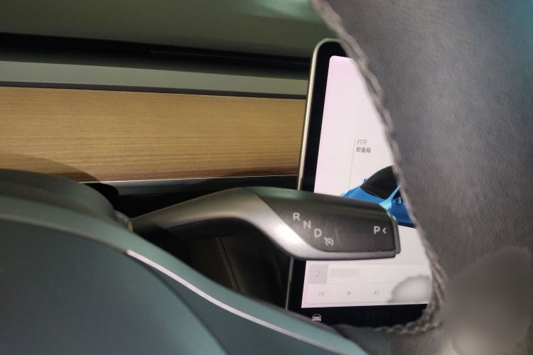 Used Tesla Model Y 2021 Standard Range Rear-Wheel Drive Version