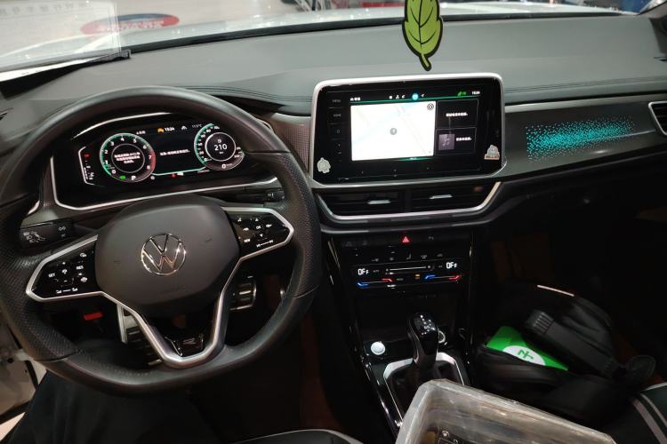 Used Volkswagen T-ROC 2023 300TSI DSG Two-Wheel-Drive Chen Guang Edition