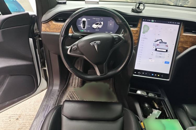 Used Tesla Model X 2019 Long-Range Version
