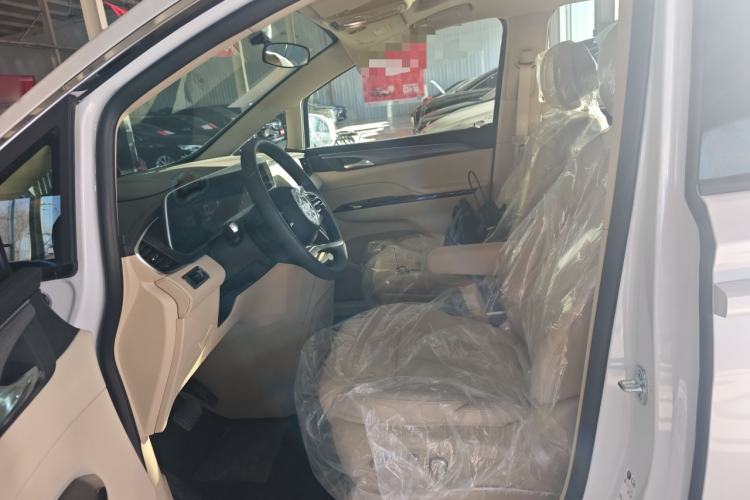 Used Buick GL8 New Energy 2025 Lushang First-Drive Edition 7-Seater
