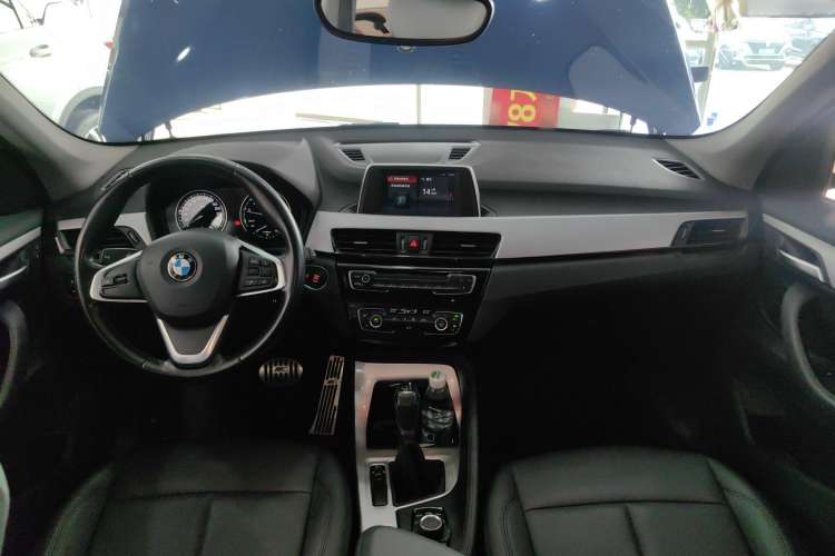 Used BMW X1 2018 sDrive20Li Leading Model
