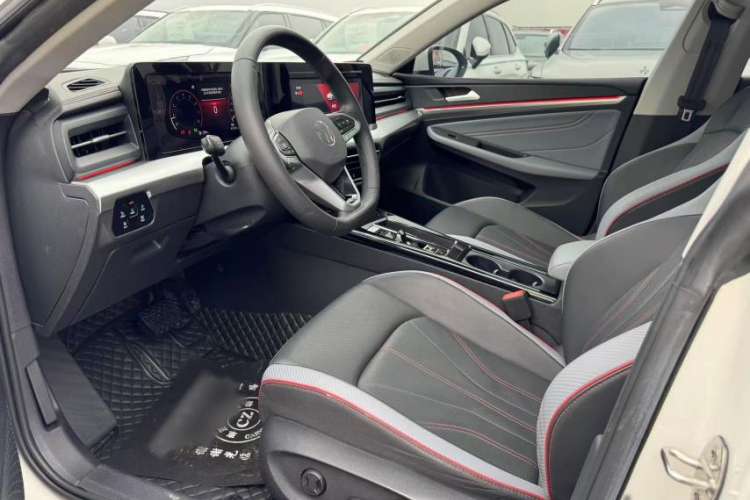 Used Volkswagen Lamando 2022 Lingdu L 280TSI DSG Spicy Edition
