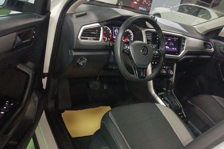 Used Volkswagen T-ROC 2022 280TSI DSG Two-Wheel Drive Elite PLUS
