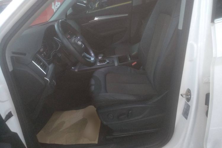 Used Audi Q5L 2018 45 TFSI Prestige Fashion Edition China V Emission Standard
