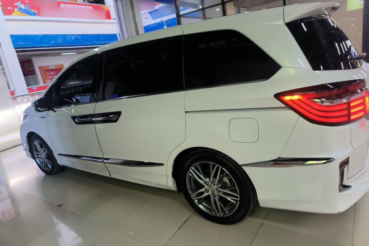 Used Honda Elysion 2019 2.0L Hybrid Supreme Edition