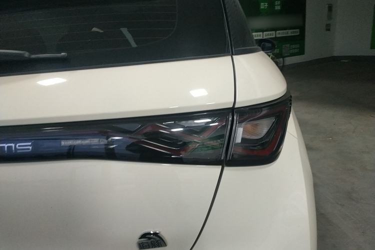 Used BYD Dolphin 2023 420 km Fashion Edition
