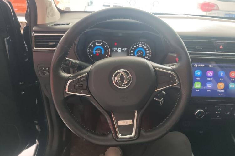 Used Dongfeng Fengon 580 2017 1.8L Manual Comfort Model
