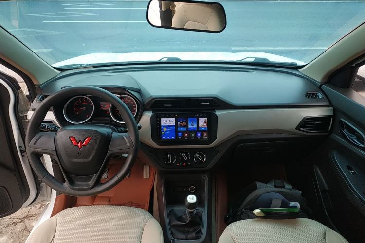 Used Wuling Hongguang 2021 1.5L Revised S Standard Version Hydraulic-Power-Assisted LAR
