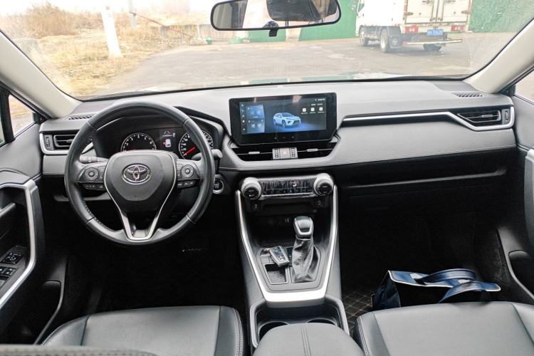 Used Toyota Wildlander 2023 2.0L CVT Two-Wheel Drive Urban Edition
