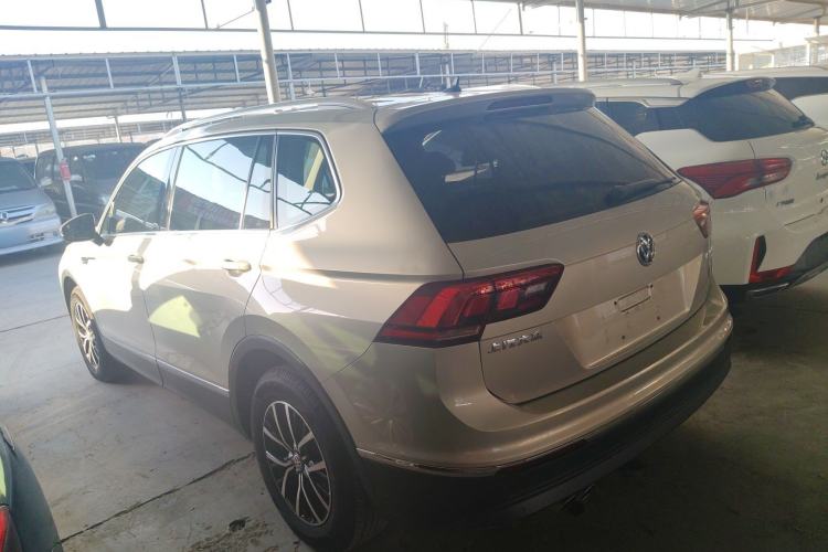 Used Volkswagen Tiguan L 2017 330TSI Automatic Two-Wheel Drive Luxury Edition