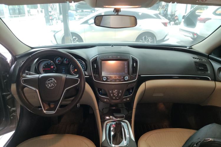 Used Buick Regal 2015 2.0L Leading Fashion Edition
