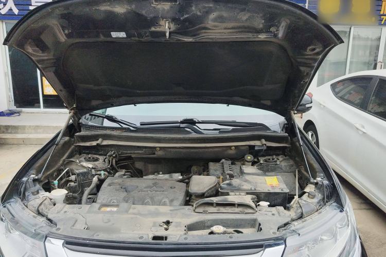 Used Mitsubishi Outlander 2018 2.4L 4x4 Elite Edition 5 Seats
