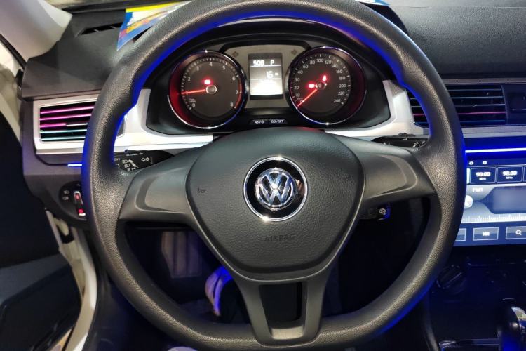 Used Volkswagen C-TREK 2018 1.5L Automatic Fashion Model
