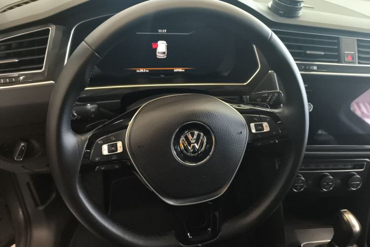 Used Volkswagen Tiguan 2018 330TSI Four-Wheel Drive High-End Model
