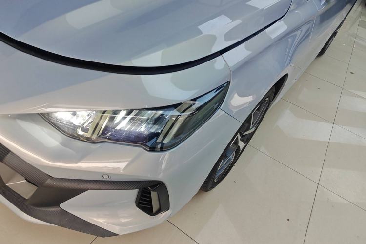 Used GAC Trumpchi EMPOW 2023 Shadow Leopard H Smart Hybrid Edition
