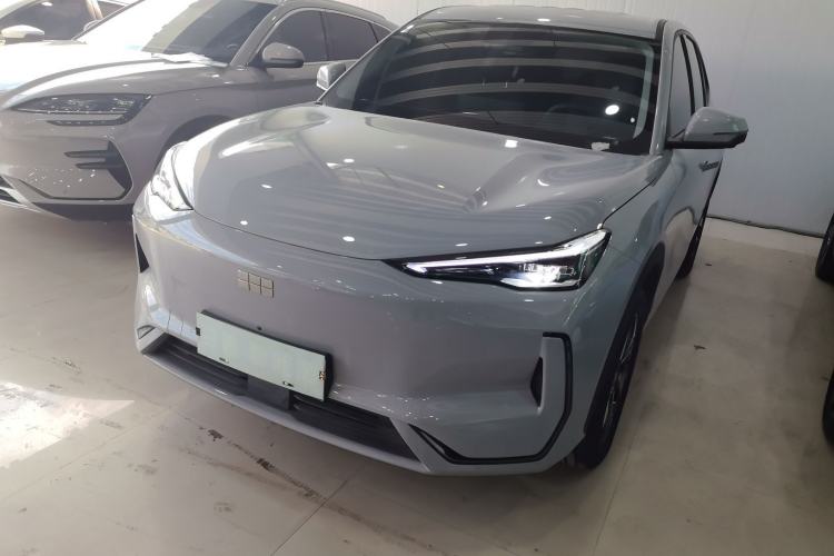 Used  E5 2024 440km Launch Edition
