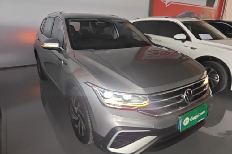 Used Volkswagen Tiguan L 2022 330TSI Automatic Two-Wheel Drive Smart Edition
