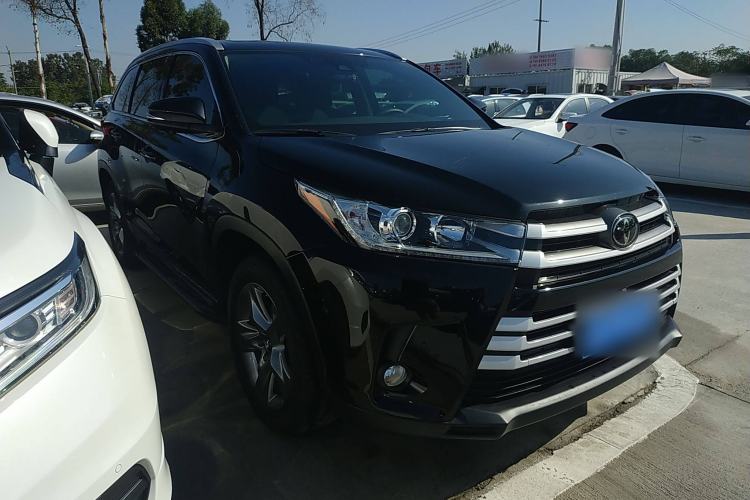 Used Toyota Highlander 2018 2.0T Four-Wheel Drive Luxury Version 7 Seats China VI Standard
