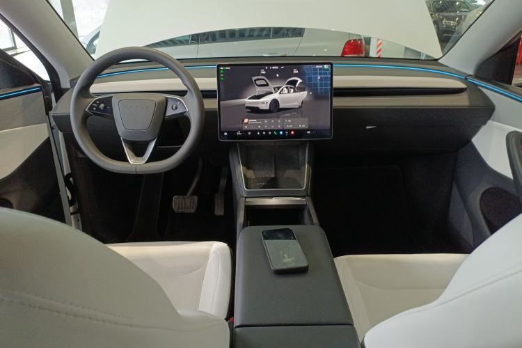 Used Tesla Model Y 2025 Rear-Wheel Drive First Edition
