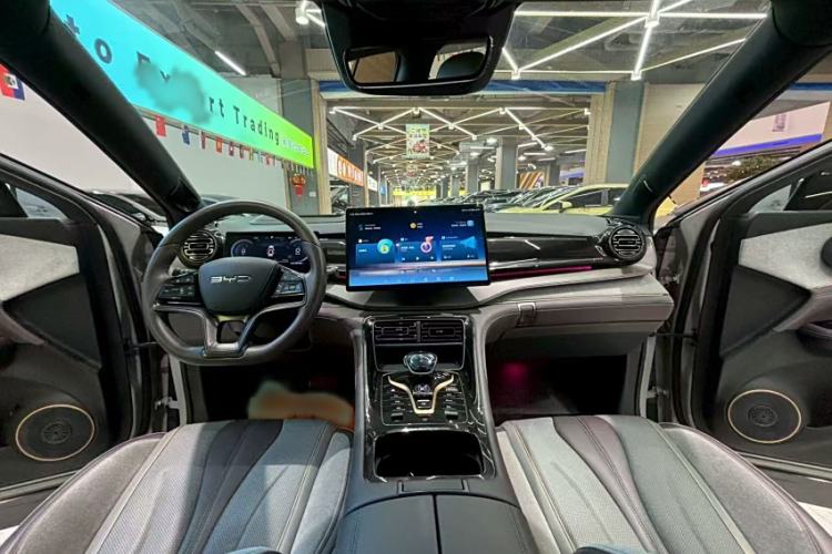 Used BYD Frigate 07 2023 DM-i 100KM Flagship Model
