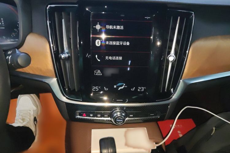 Used Volvo S90 New Energy 2021 T8 eDrive Hybrid Zhiyi Luxury Edition
