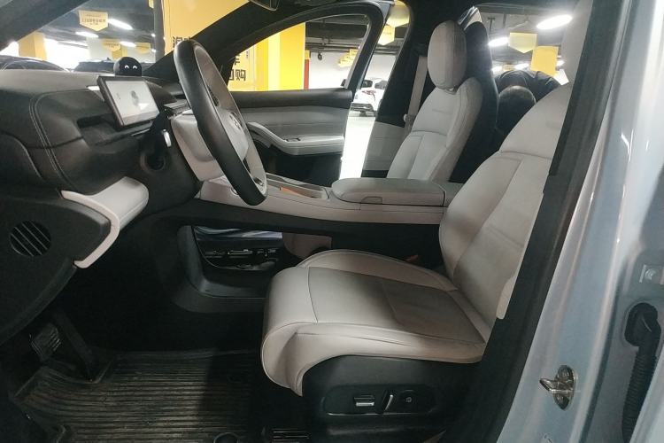 Used Nio ES6 2023 75 kWh
