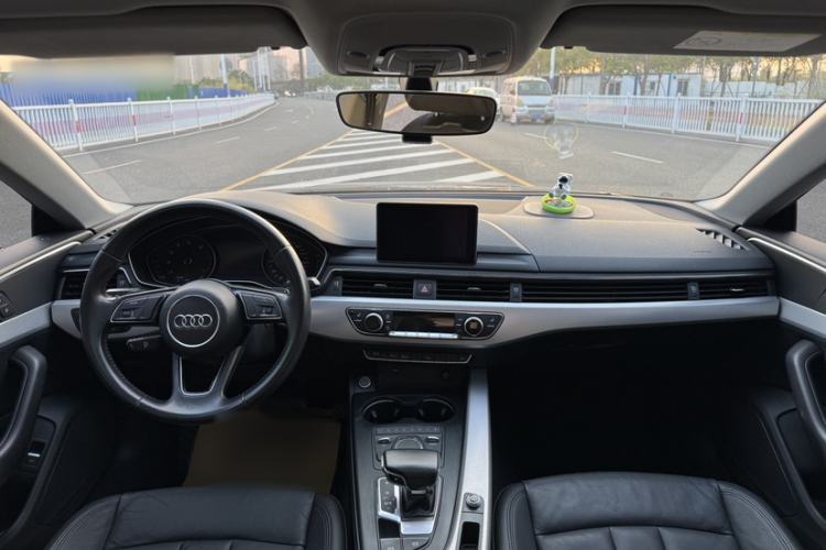 Used Audi A5 2017 Sportback 40 TFSI Fashion Model
