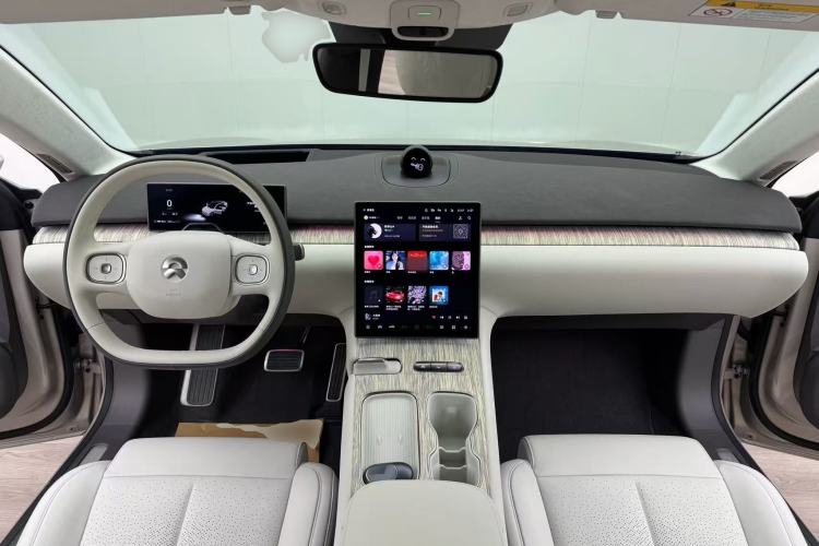 Used Nio ET7 2024 75 kWh Executive Edition
