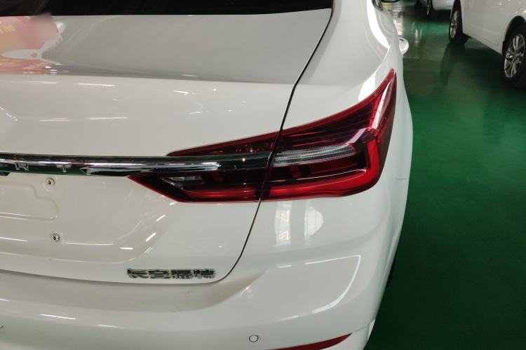 Used Ford Escort 2021 1.5L Automatic Diamond Edition
