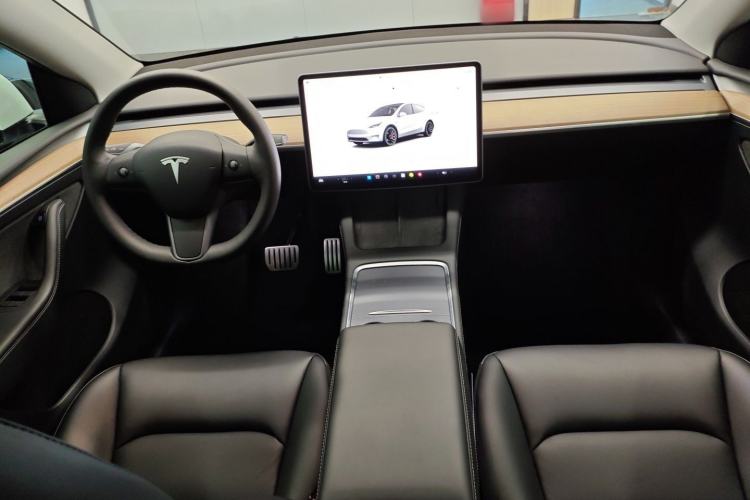 Used Tesla Model Y 2022 Performance High-Performance All-Wheel-Drive Version
