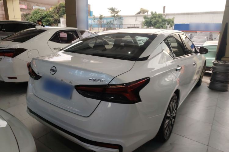 Used Nissan Teana 2022 2.0L XL-TLS Enjoyment Edition
