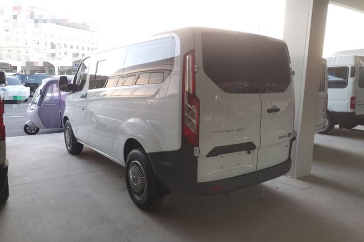 Used Ford Transit 2019 2.0T Diesel Multi-Purpose Commercial Vehicle Short Wheelbase Low Roof 6-Seater China VI Standard
