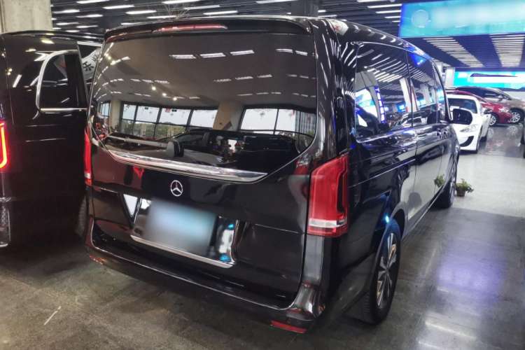 Used Mercedes-Benz V-Class 2018 V 260 Avantgarde Edition China V
