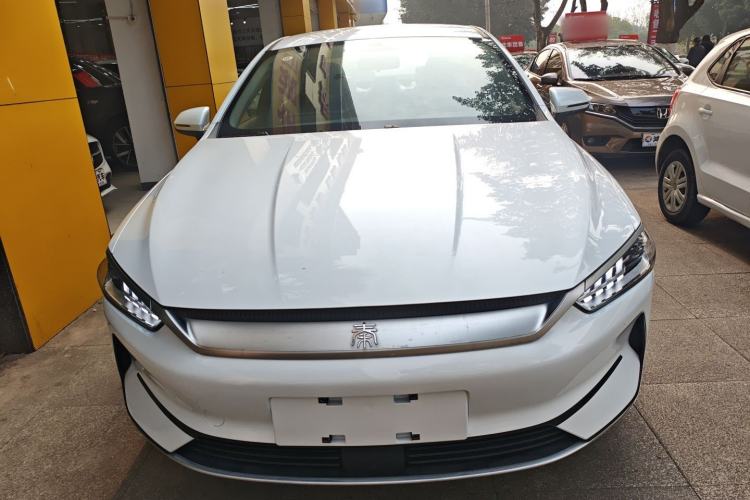 Used BYD Qin PLUS 2021 EV 400KM Leading Comfort Edition
