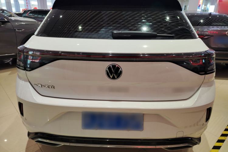 Used Volkswagen T-ROC 2024 300TSI DSG Two-Wheel-Drive Chen Guang Edition