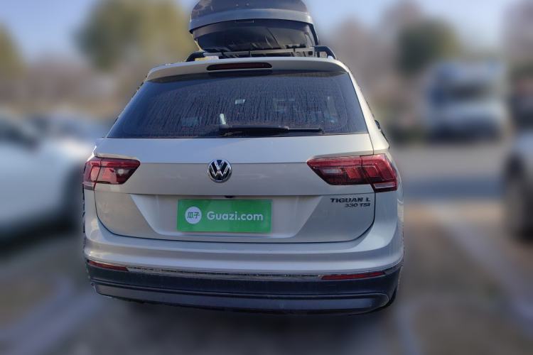 Used Volkswagen Tiguan L 2019 330TSI Automatic Two-Wheel Drive Smart Luxury Version China VI Standard
